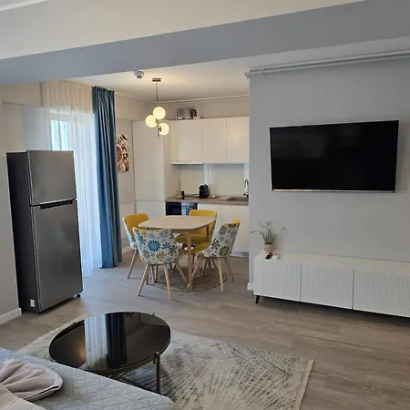 Zora Blue * Năvodari